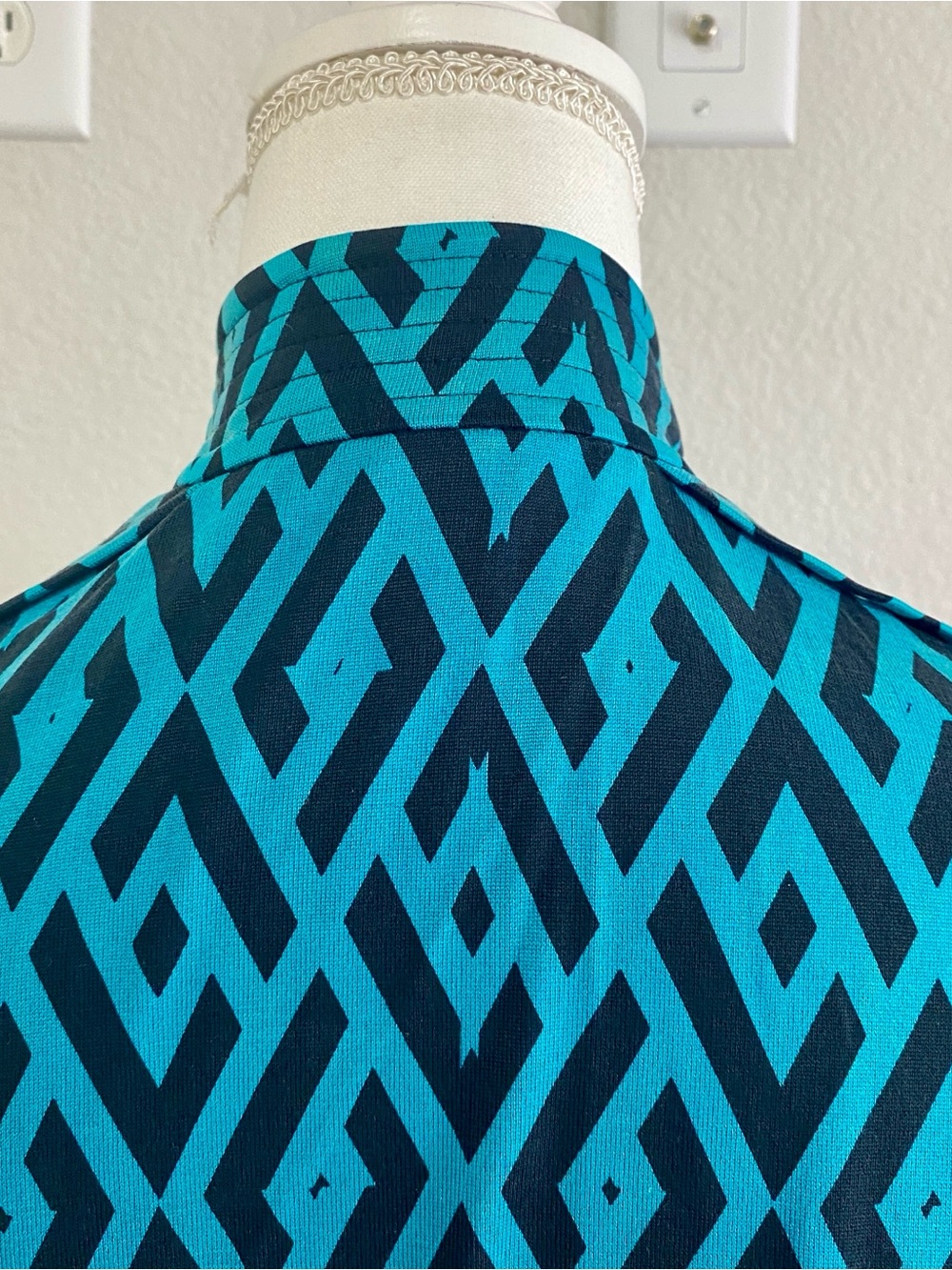 Archive Diane von Furstenberg DVF Tessa Silk Wrap Dress Y2K Geometric Link 4 - Picture 6 of 10